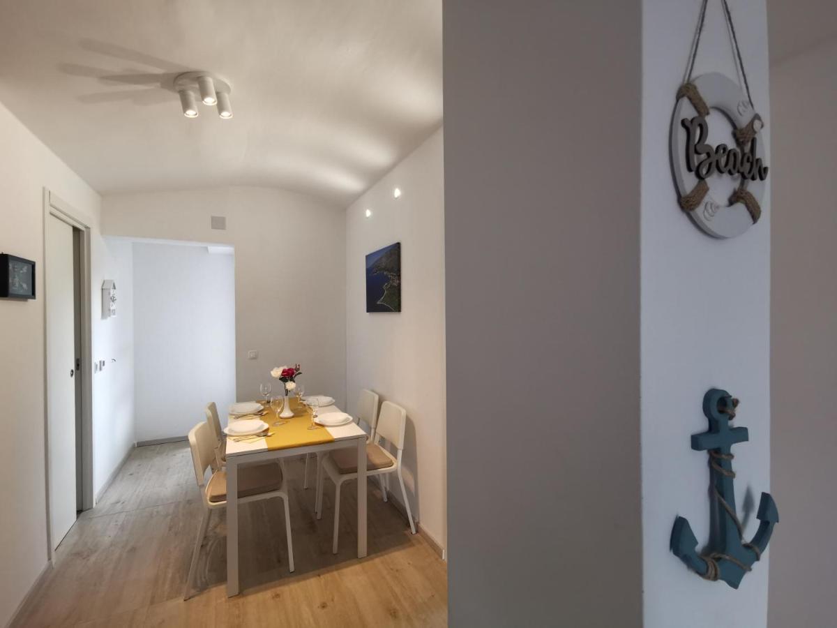 Old Town Paklenica Apartment Starigrad Paklenica Bagian luar foto