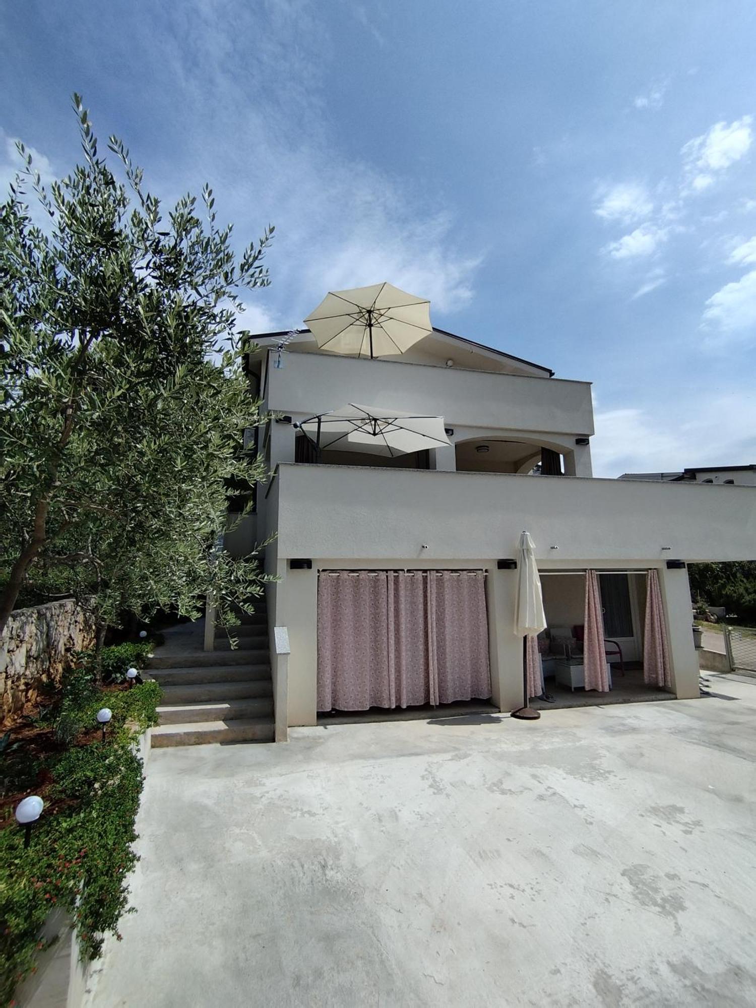 Old Town Paklenica Apartment Starigrad Paklenica Bagian luar foto